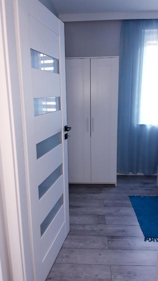 Apartament Wiktoria Устрики-Долішні Екстер'єр фото